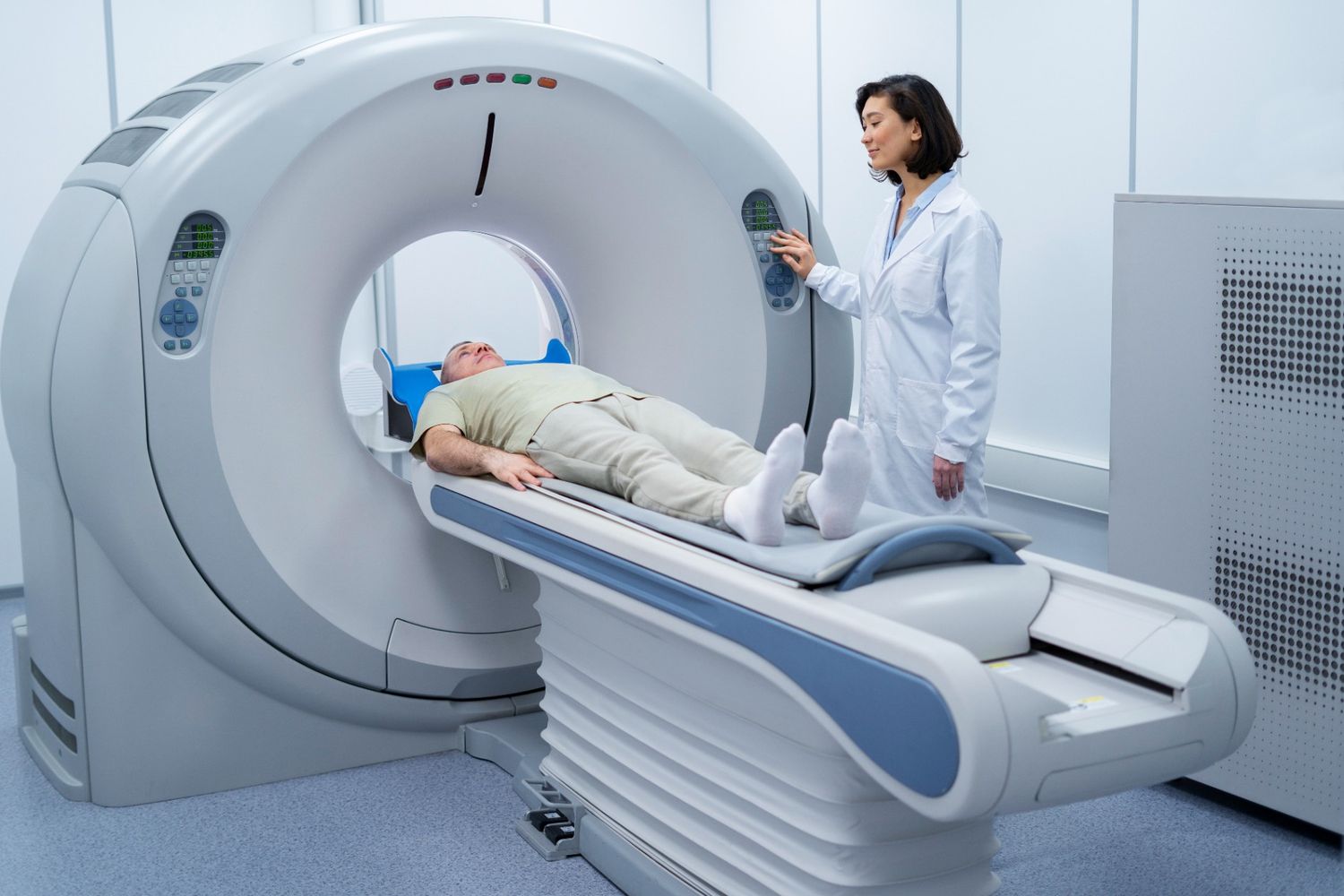 Patient asking about cost of MRI scan at scanning centre near me in Madurai