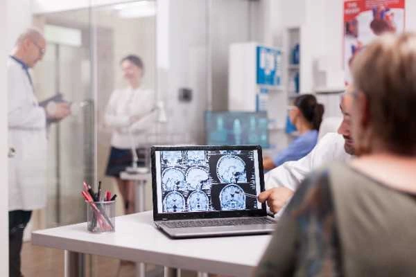 High Tesla MRI Madurai brain scan at Meera Scans 4D neuro care accurate brain scan Madurai